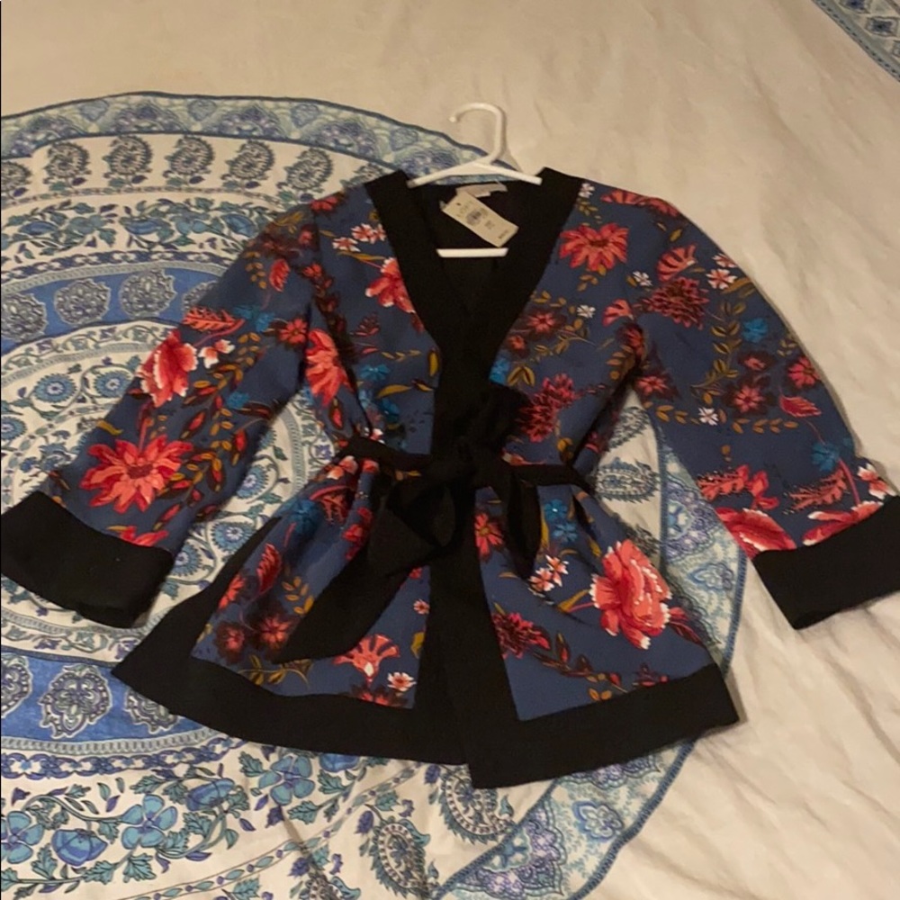 Loft floral print tie waist jacket top NWT